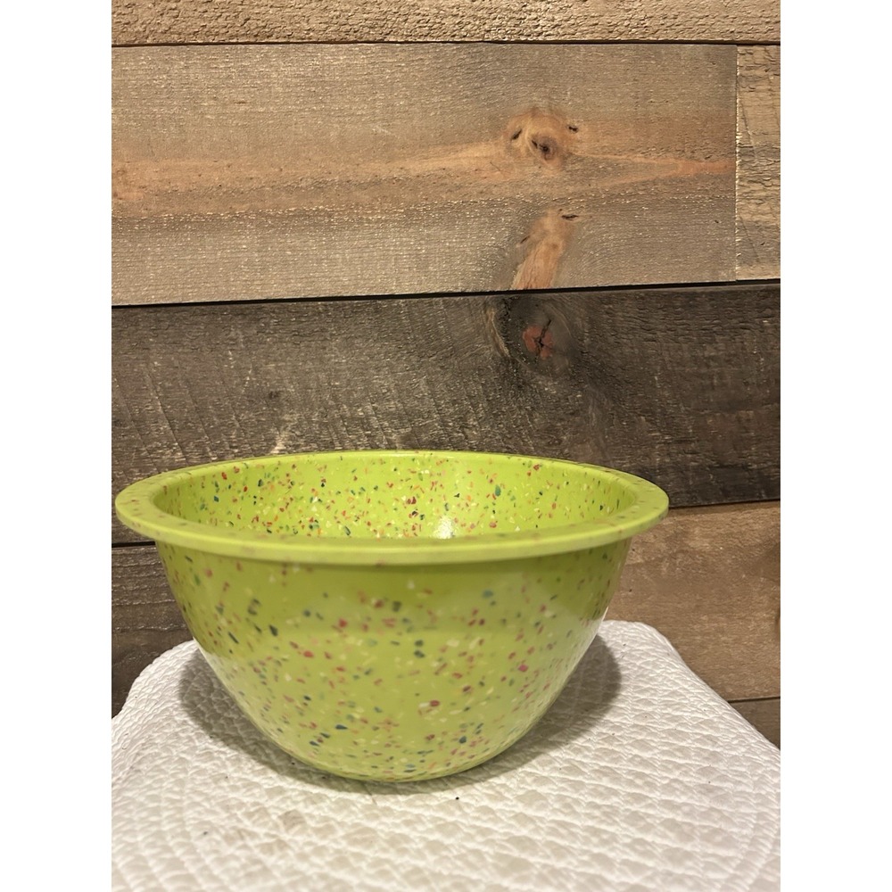 Zak Designs Confetti Melamine Mixing/ Serving Bowl Lime Green